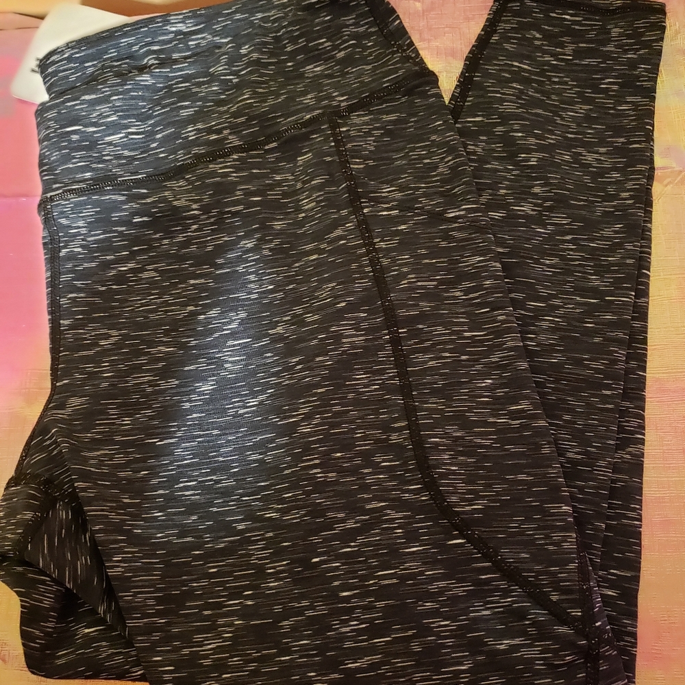 Legging - Picture 2 of 3